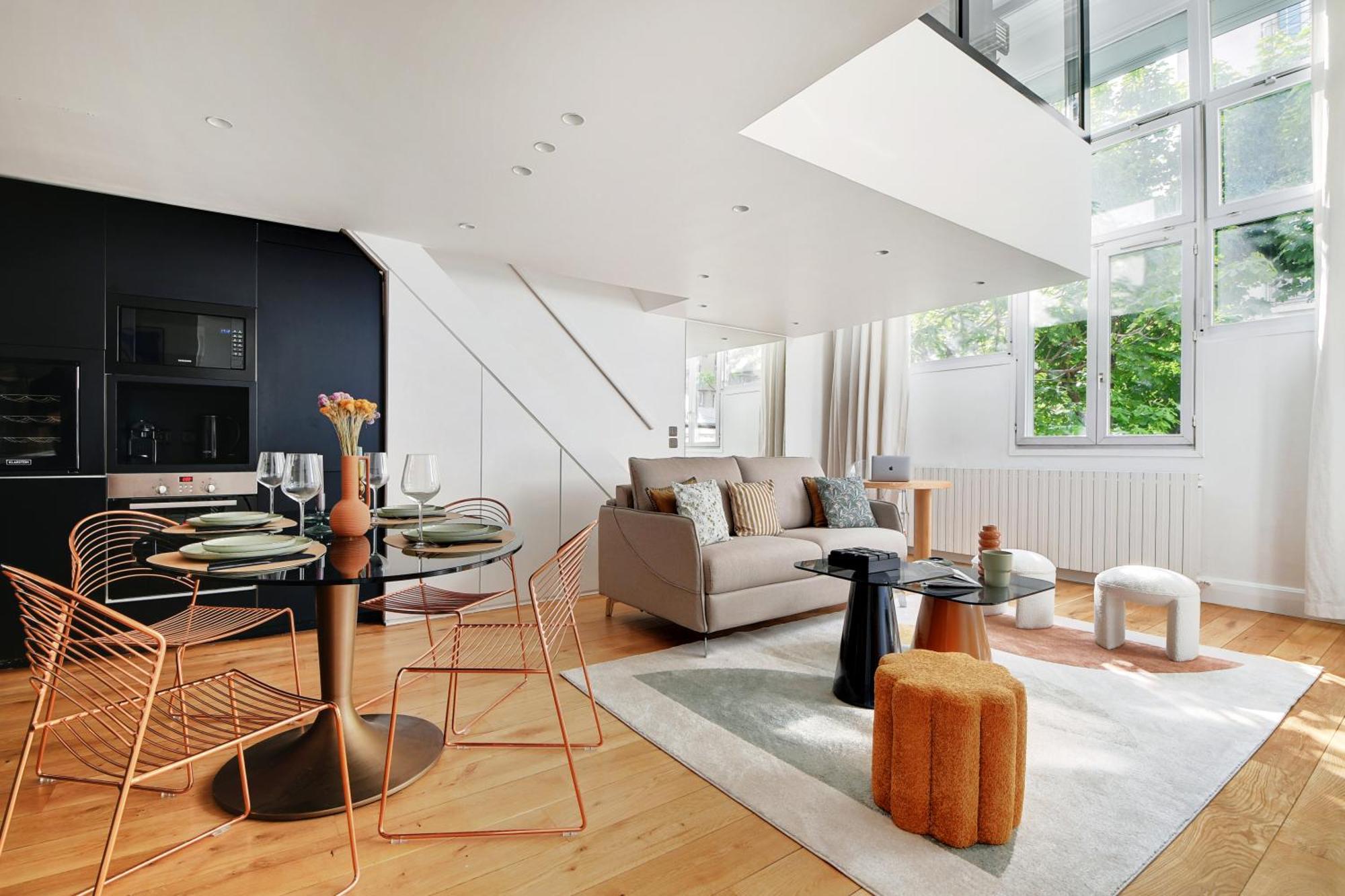 Amazing Loft 2br - Eiffel Tower Parijs